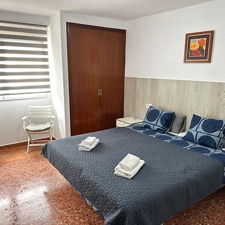 Sea View Apts Anna 9A Бенидорм Екстериор снимка