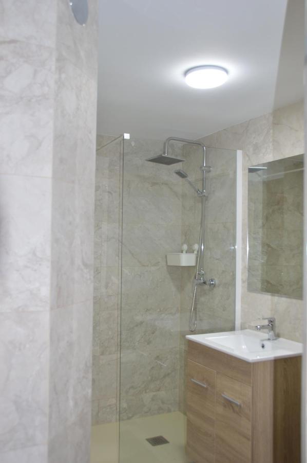 Sea View Apts Anna 9A Бенидорм Екстериор снимка