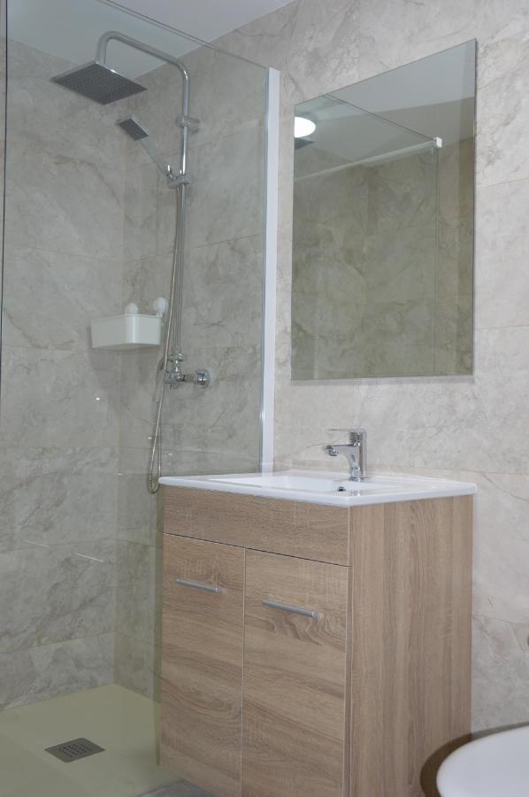 Sea View Apts Anna 9A Бенидорм Екстериор снимка