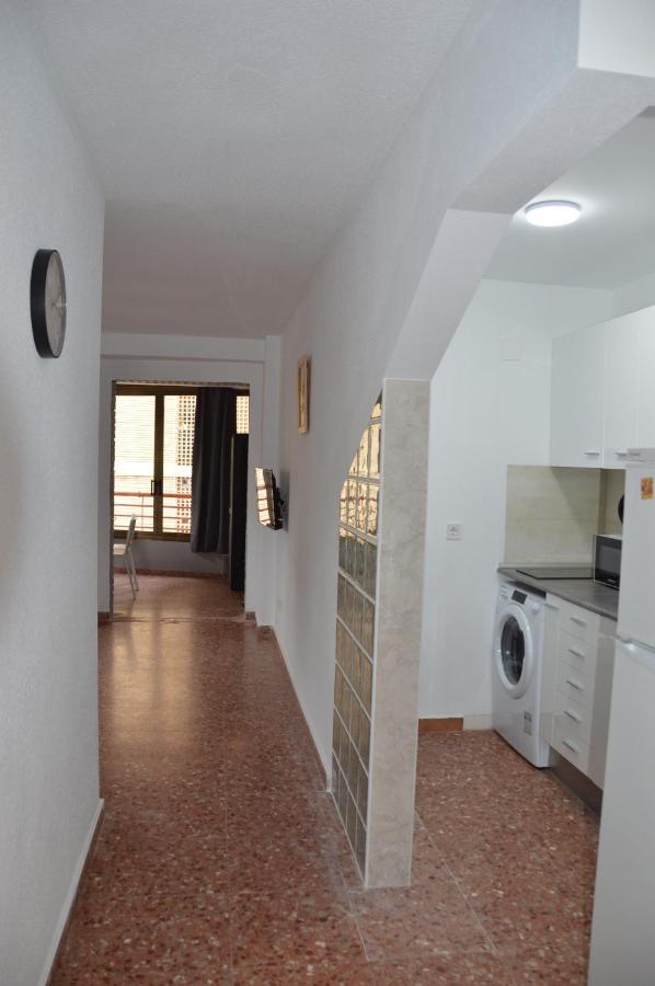 Sea View Apts Anna 9A Бенидорм Екстериор снимка