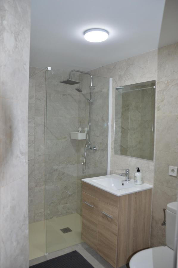 Sea View Apts Anna 9A Бенидорм Екстериор снимка