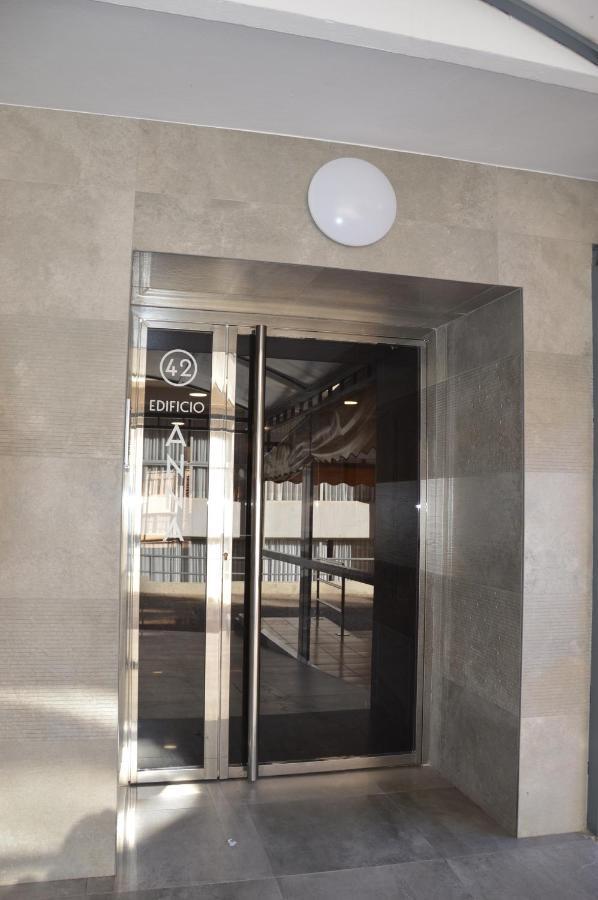 Sea View Apts Anna 9A Бенидорм Екстериор снимка