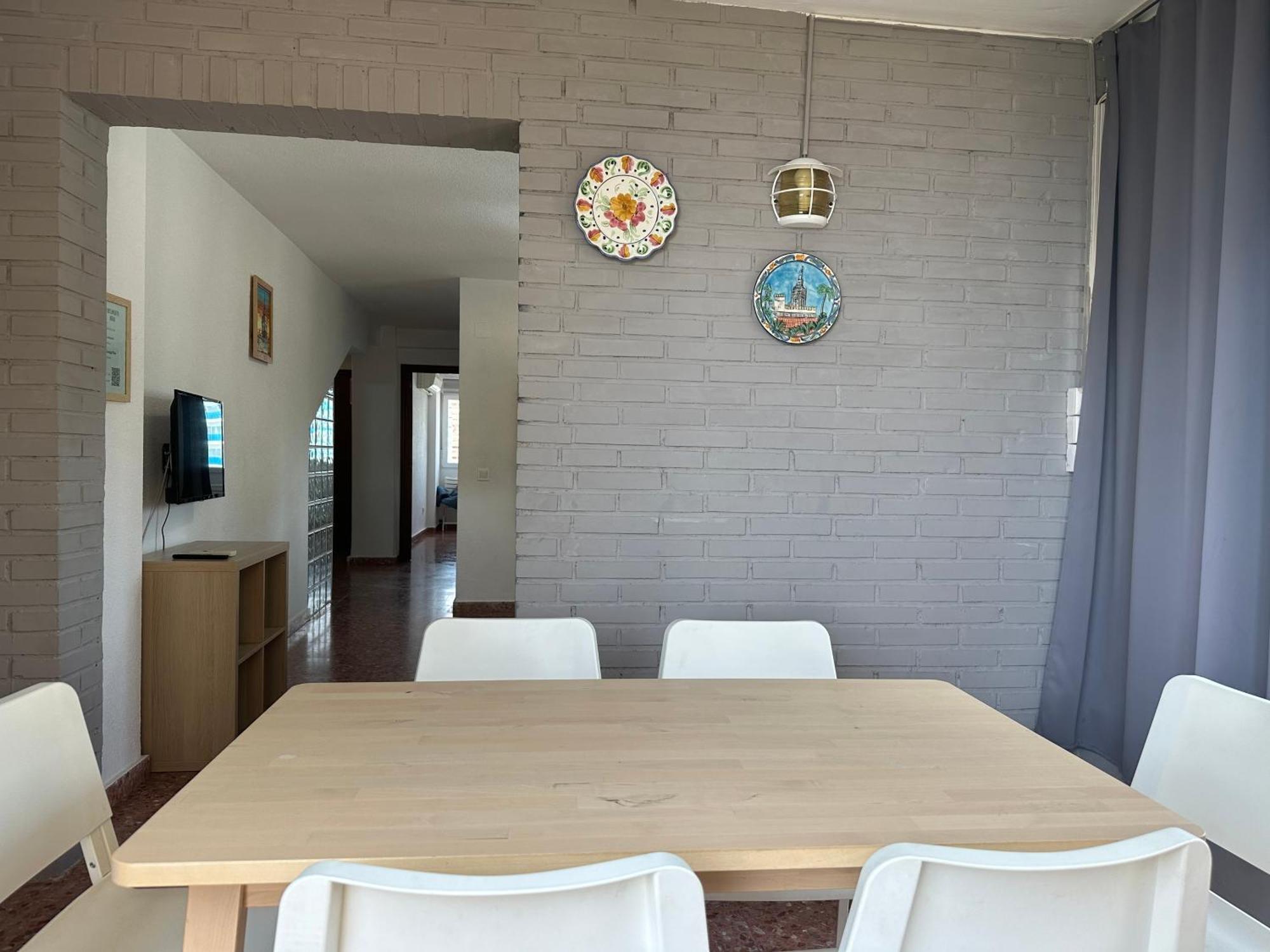 Sea View Apts Anna 9A Бенидорм Екстериор снимка
